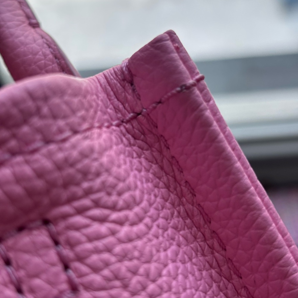 Marc Jacobs Fluro Candy The Leather Crossbody Tote Bag MINI - Picture 15 of 16